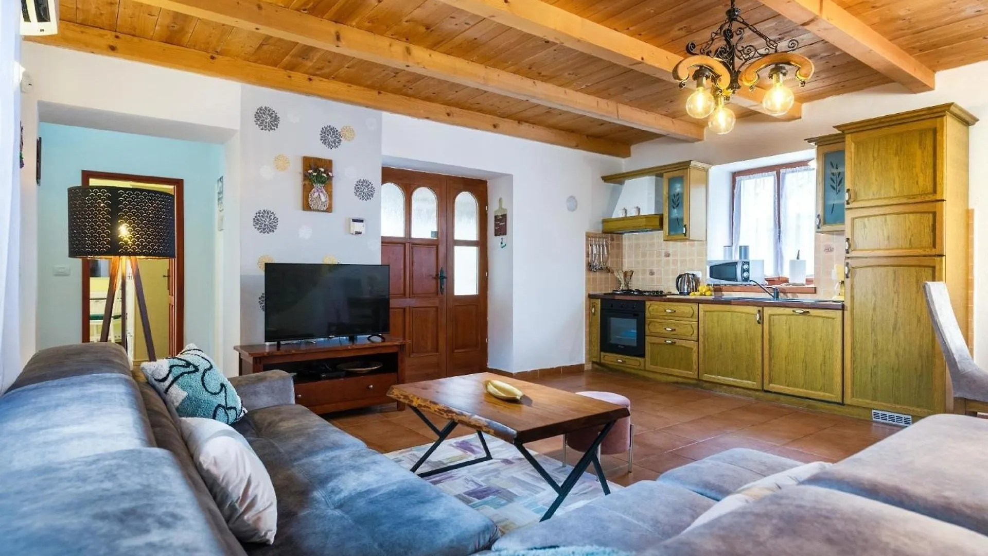 Traditionelles Istrisches Haus Mit Privatem Pool Und Grossem Garten Rakalj