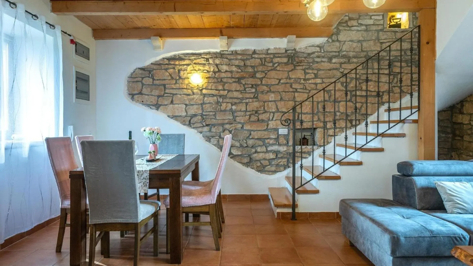 Casa de Férias Traditionelles Istrisches Haus Mit Privatem Pool Und Grossem Garten Rakalj