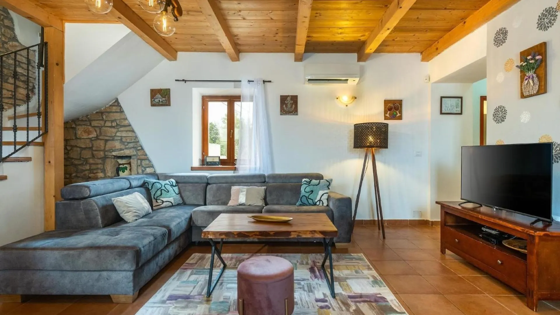 Traditionelles Istrisches Haus Mit Privatem Pool Und Grossem Garten Rakalj 0*,  克罗地亚